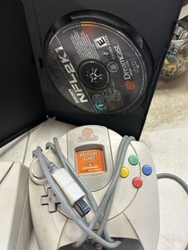 SEGA Dreamcast HKT-3020 White Console w/ 2 Controllers, Memory Card, NFL 2K1