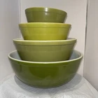 Vintage Pyrex Verde Green Nesting Bowl Set (4 Piece) 401-104