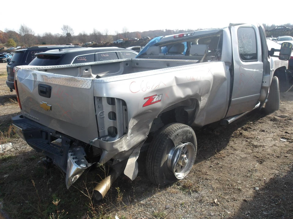 Used Front Right Door Glass Front fits: 2007 Chevrolet Silverado 2500 pickup Fro Foto 4 de 4
