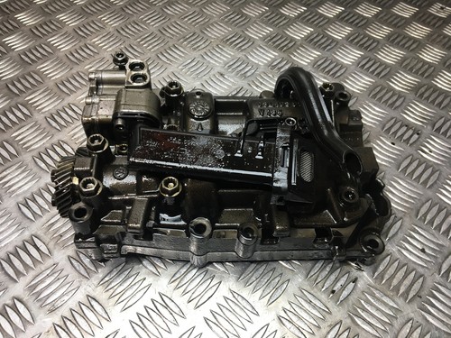 VOLKSWAGEN VW PASSAT B7 CC 2008-2012 2.0 TDI OIL PUMP 03L103537 - CFF CFG CFH - Afbeelding 1 van 4
