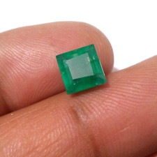 Wonderful Green Zambian Emerald: 2.5ct Faceted, Gemstone for Jewelry Making Ring
