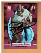 Joe Theismann AUTOGRAPHED 2003 ELITE PASSING THE TORCH FOOTBALL CARD SIGNED 