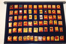 Coca-Cola PIN Konvolut #15 SAFE box 68 Pins Serie NOC National Olympic Committee