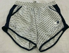 UNDER ARMOUR WOMENS ATHLETIC SHORTS SIZE S