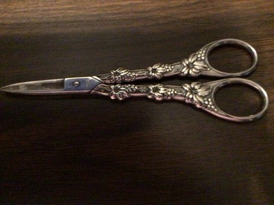  Solingen Germany Scissors  Flowers  Grapes Crown E L Mark