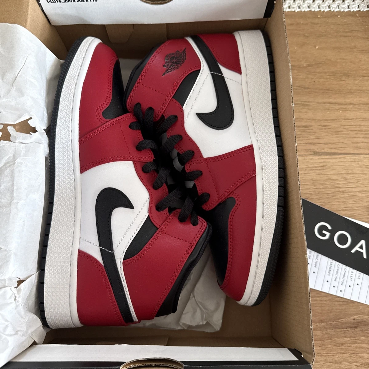 Jordan 1 Mid Chicago Black Toe 2020 for Sale | Authenticity