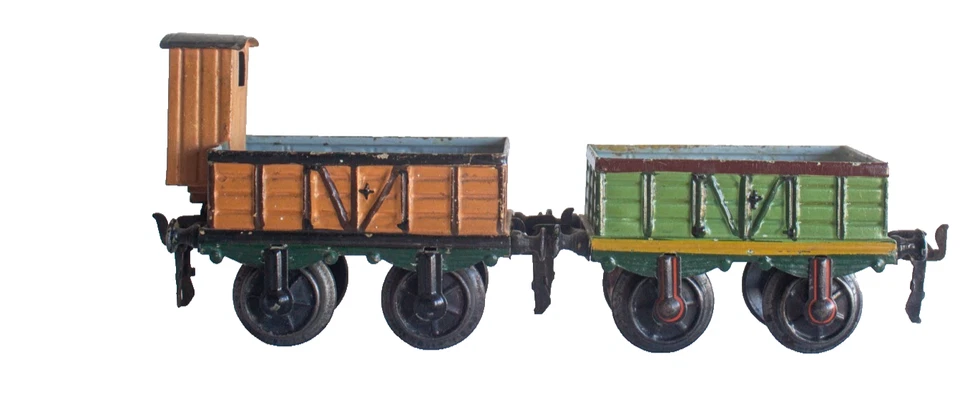 Early Version of 1900's Märklin hand painted Lot of 2 1-gauge Freight Gondolas - Image 2 of 4