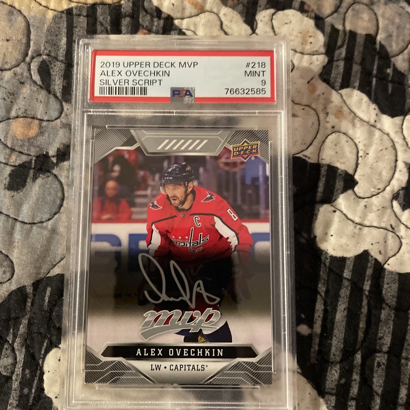 2019 POP 2👈U.D.MVP 🏒ALEX OVECHKIN #218 SILVER SCRIPT PSA 9👈NHL SCORING KING!!