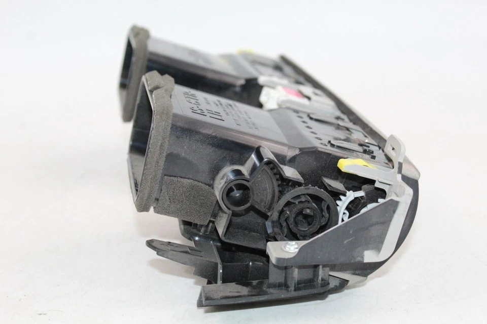 Lexus IS200T RC200T IS350 2014-2017 tablero interior delantero ventilación de aire 37051 Foto 4 de 4