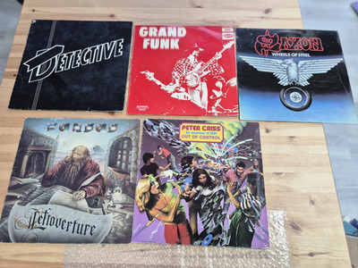 Saxon, Peter Criss, Kansas ua: 5 x Hardrock/Heavy im Paket, untersch. Zustand