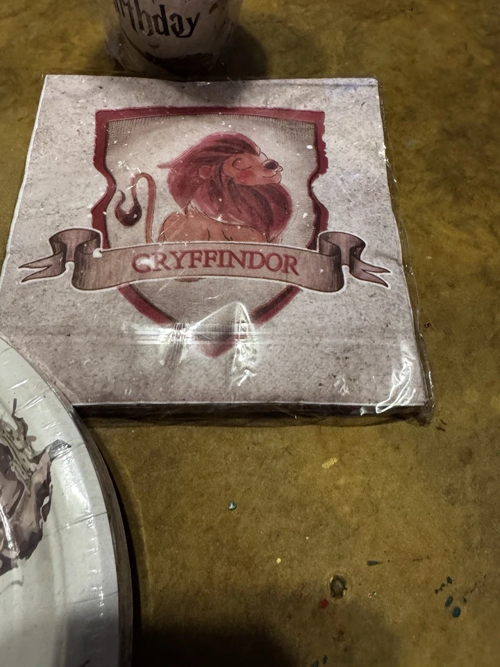 Juego de cena de cumpleaños Harry Potter 25 piezas suministros de fiesta Foto 2 de 4