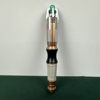 Doctor Who Sonic Screwdriver ''Torch'' Green LED Flashlight 2009 Zeon DR 109 BBC 