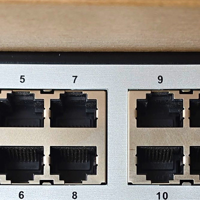 D-Link DGS-1016D 16-Port Gigabit Unmanaged Rack Mount Ethernet Switch