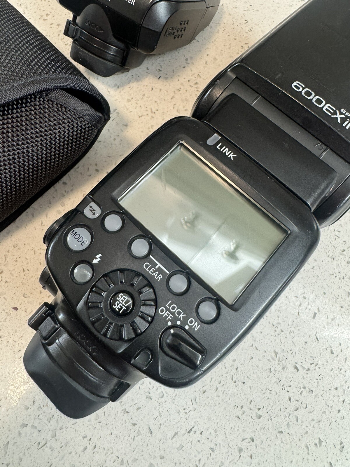 Canon Speedlite 600EX IIRT Shoe Mount Flash And Wireless STE3RT