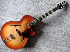 The Besson Aristone 1953-55. Vintage Archtop like Hofner.