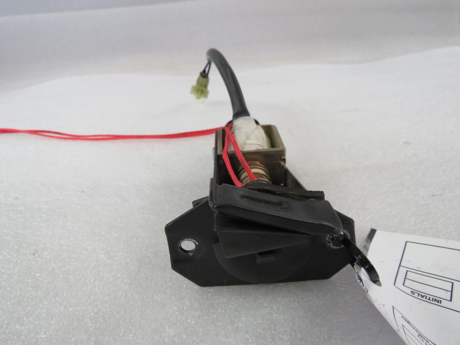 Maserati M138, Spyder, Fuel Door Popper, Used, P/N 66241700