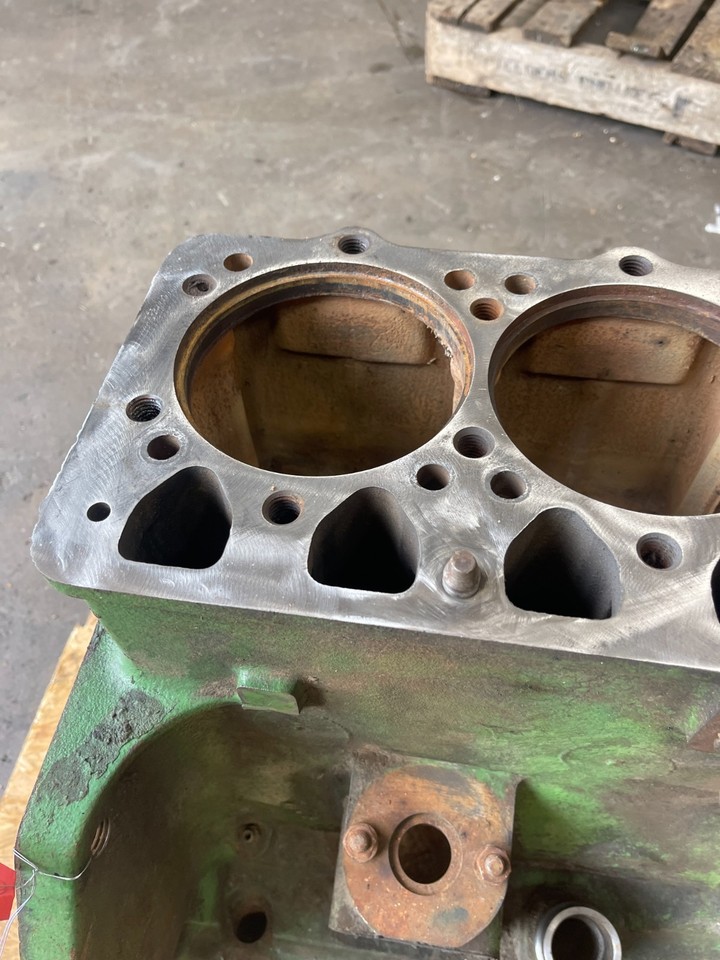 John Deere 3010 Tractor Engine Block R26160R WELDED | eBay