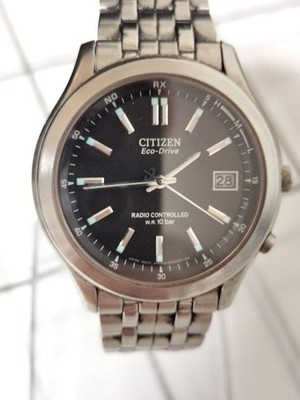 Citizen H415 Wristwatch Eco-Drive Solar Timepiece Radio Controlled Vintage