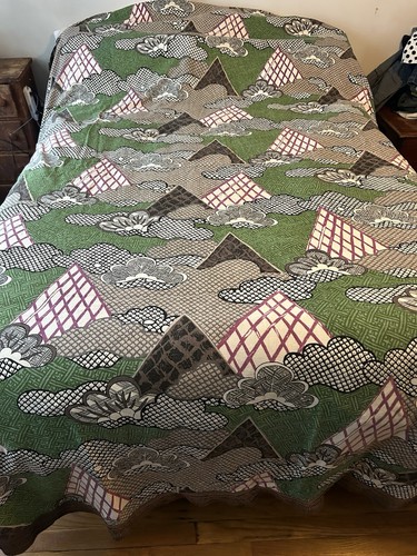 Vintage 70’s Bill Blass For Springmaid Nemuri *Twin Or Double* Bedspread