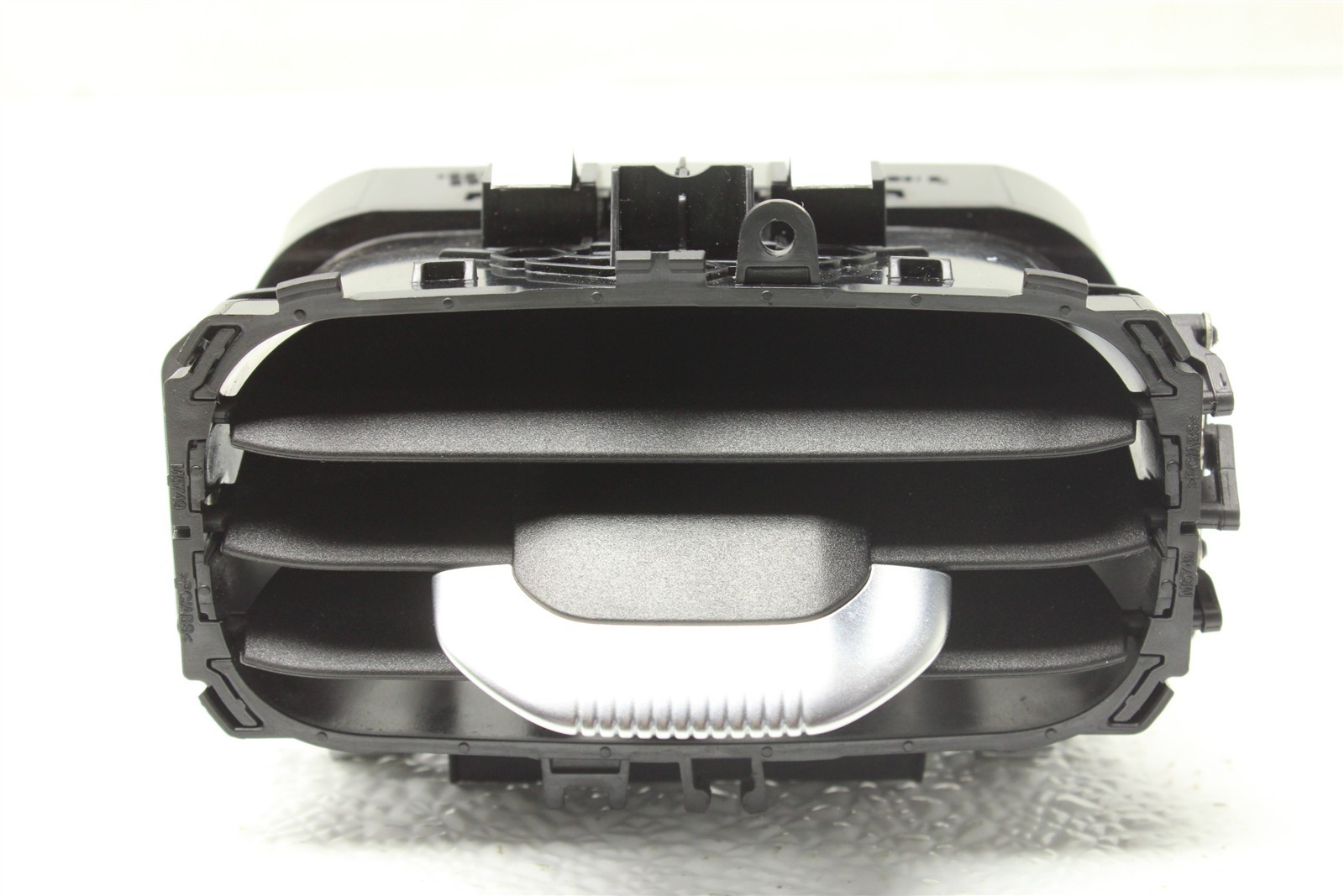 McLaren Artura 2025 Air vent P/N 16NC242CP
