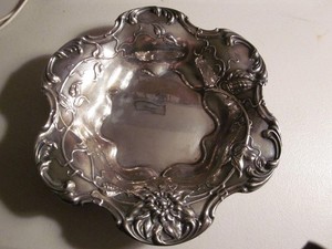 1 Art Nouveau Sterling Silver Bowl with Repousse Worked Edges, 182 grams