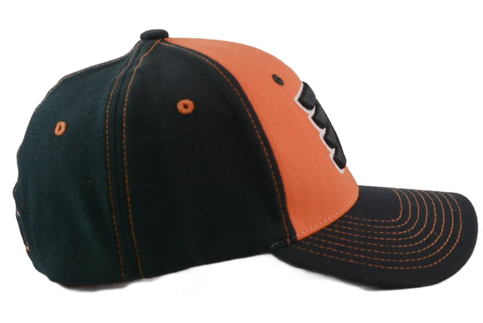 Philadelphia Flyers  Zephyr NHL Team Logo Flex Fit Hat – M/L - Image 4 of 4