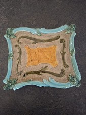 Plat rectangulaire céramique barbotine Art Nouveau bleu/vert fin 19e Début 20e 