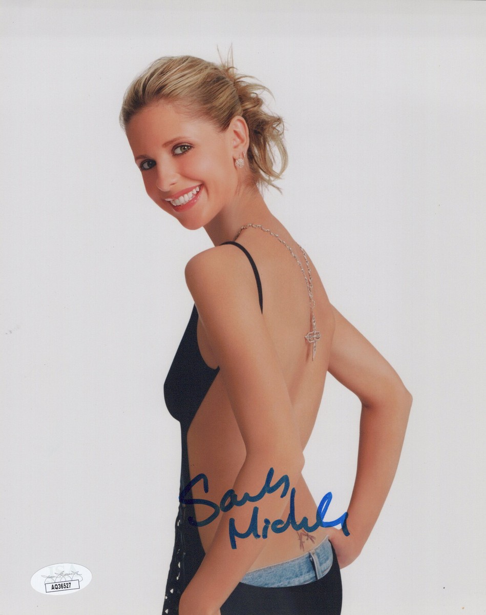 Sarah Michelle Gellar signed 8x10 photo JSA | eBay