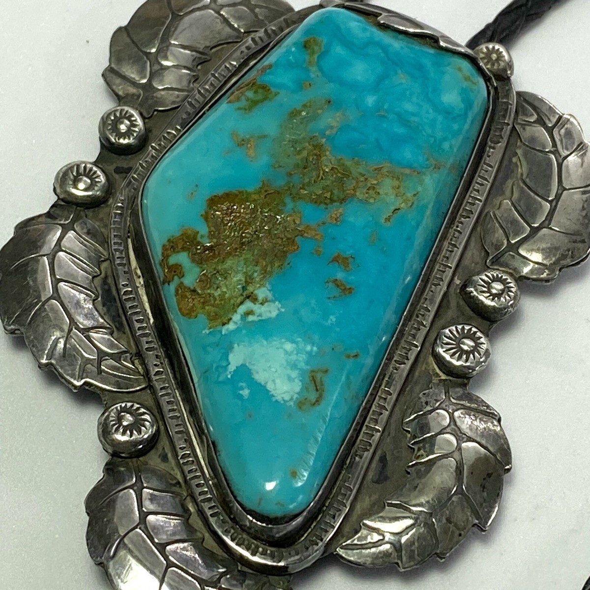 Navajo Sterling Battle Mountain Blue Gem Turquoise Leather Bennett