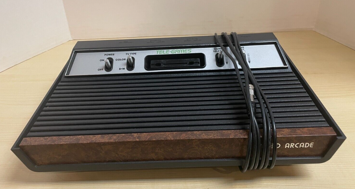 Atari 2600 Telegames 4 Switch Console with 2 joysticks and 5 games