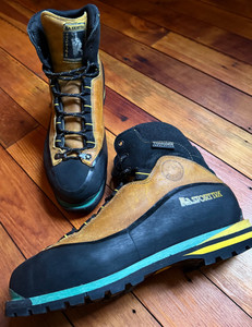 La Sportiva Nepal Cube GTX | eBay