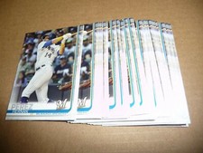 2019 Topps BASE LOT OF 100 CARDS HERNAN PEREZ BREWERS #617