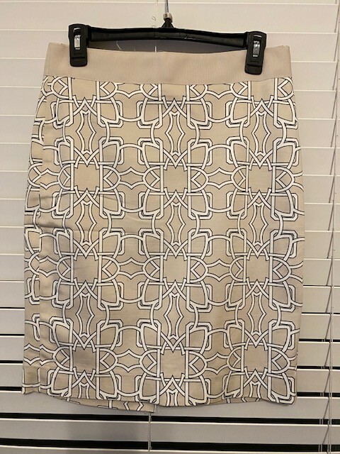 THE LIMITED Khaki Women Skirt size 4