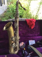 6017 SAXOPHONE Frank Holton Antique PROFESSIONAL MODEL Case Accessories