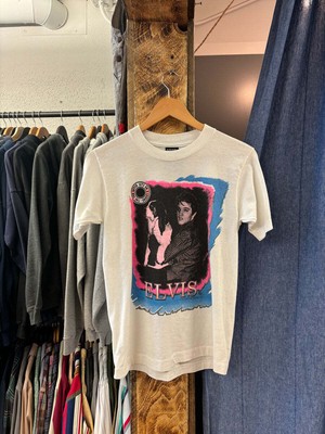 1990 Elvis Presley White T-Shirt Retro style Unisex tee Classic tee NH18638