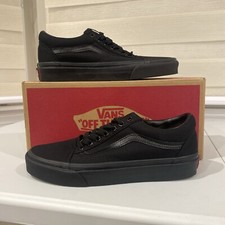 VANS Old Skool Triple Black Unisex Sneaker New With Tags Size 7M, 8.5W