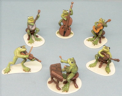 Retired Specialty Hagen Renaker Frog Playing Tuba | eBay