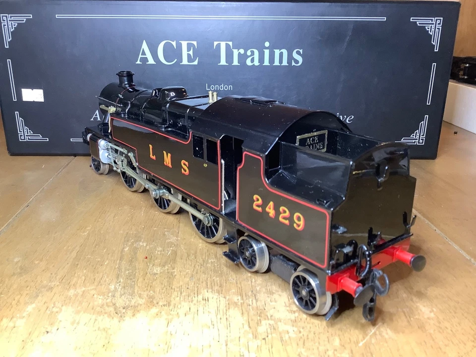 Ace Trains O Gauge E8 2 or 3 Rail LMS Black 2-6-4 Stanier 4P Tank Loco 2429 - Image 4 of 4