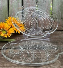 Vintage Hospitality Snack Set Federal Glass Crystal Wheat Homestead Luncheon 