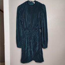 Nine West Dress Women's Size Small Emerald Green Pleated Details Balloon Sleeves