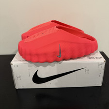 Nike Mind 001 slides size 10. Fits like 9.5