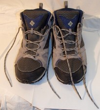Columbia Access Mid Hiking Shoes/Boots Womens Size 7 Waterproof Omni-Tech