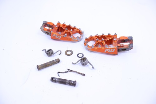 18-24 2021 KTM 85 SX FLO Foot Pegs Set Pair Orange Aftermarket Worn Still Work