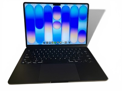 Apple 13-inch 2024 MacBook Air M3 Chip 16GB Memory 256GB SSD - Used, Excellent