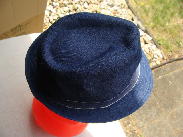 Picture 3 of 9