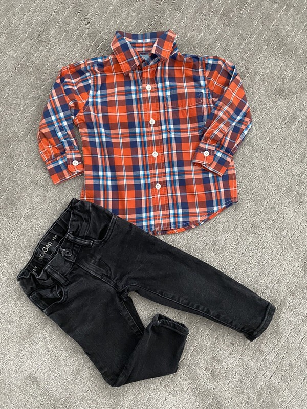 EUC GAP Boys Toddler  Button down Plaid Shirt & Black Denim Jeans Set  2T /24m