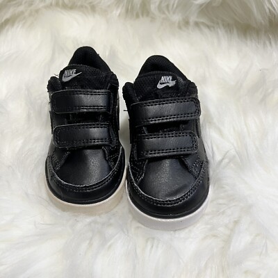 toddler nike black shoes