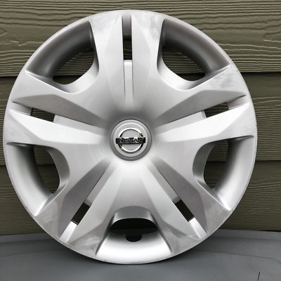 T*a様 NISSAN カバー 40315-A0200 4個セット OEM 2010-12 Nissan Versa 15”Hubcap Wheel Cover # 40315-ZN90A Free