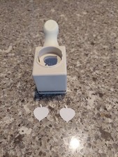 Martha Stewart Crafts - Paper Punch Leaf, without stamps.