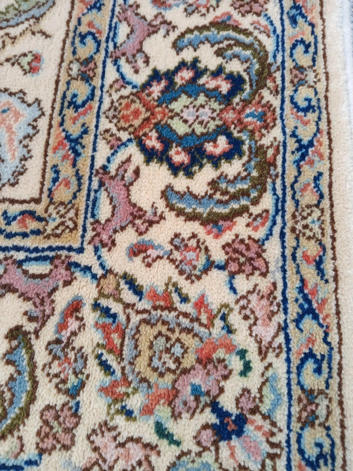 ALFOMBRA KARASTÁN 4'3"X 6" TAB'RIZ #700/738 Foto 4 de 4